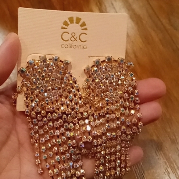 📀 C&C Iridescent Chandelier Cascade Rhinestone Earrings NEW! - Picture 12 of 12